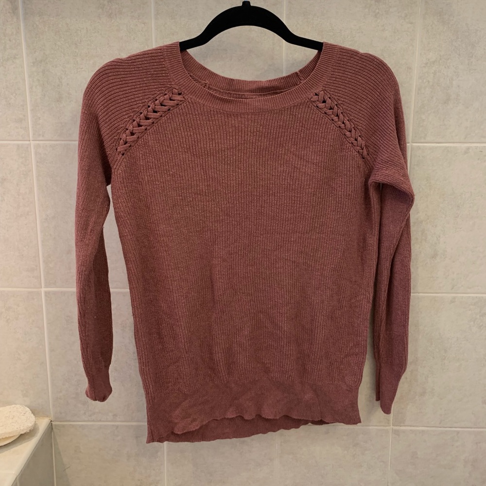 American Eagle sweater
